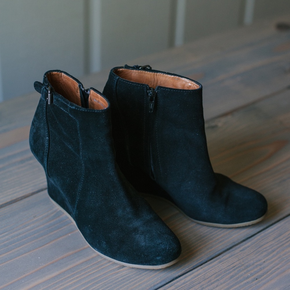 Black suede Lanvin booties